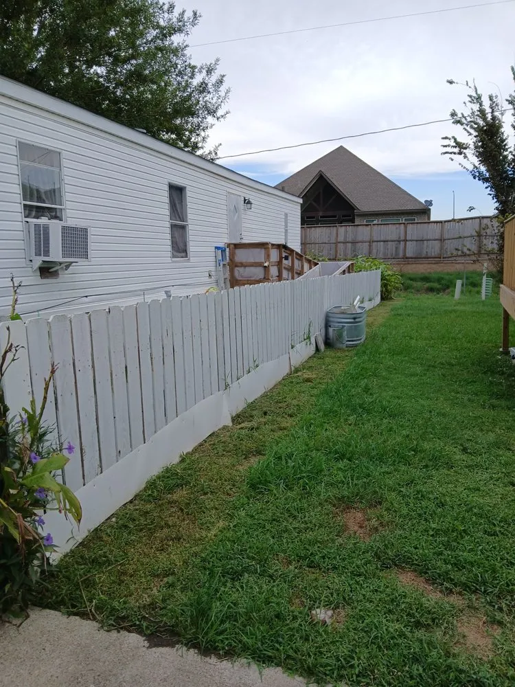 Top-rated lawn care service in Alvin, TX by The Quebedeaux Effect Services