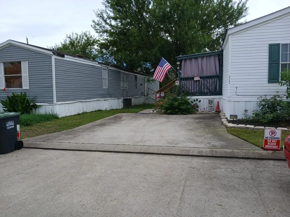 Trusted residential landscaping with custom design across Alvin, TX - The Quebedeaux Effect Services