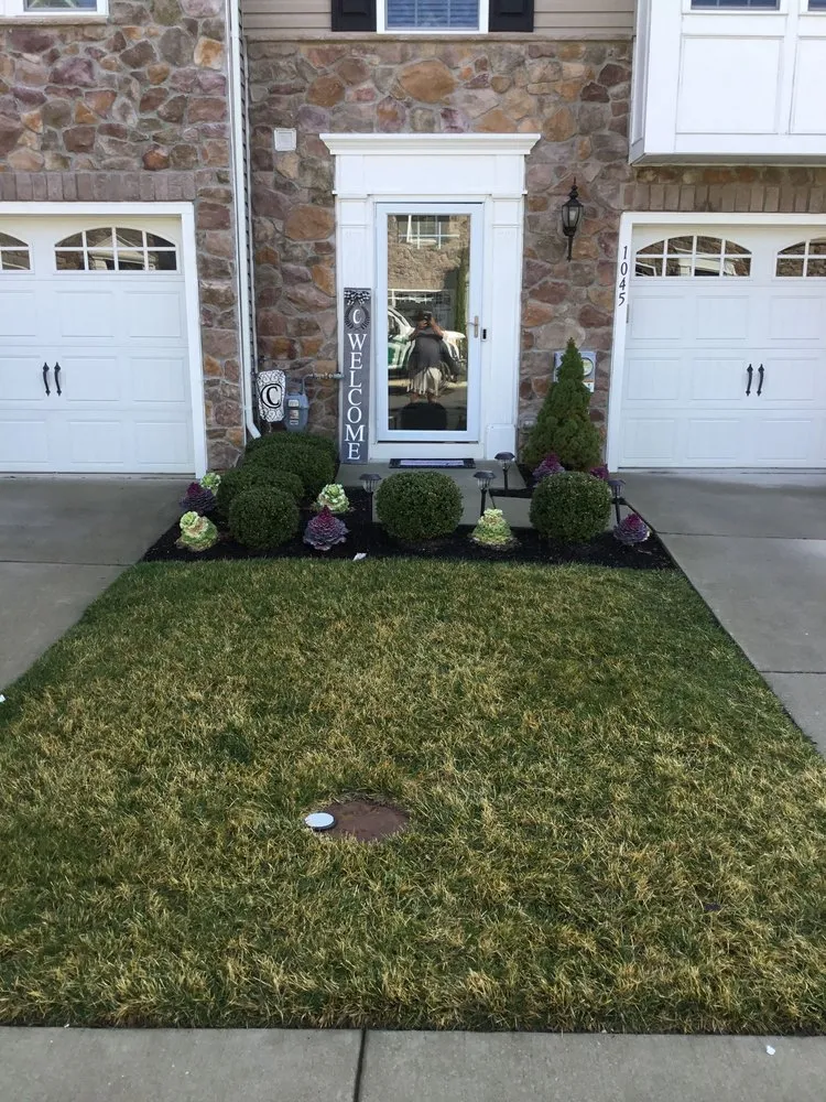 Affordable lawn care service for beautiful yards across Williamstown, NJ - The Rahn Companies