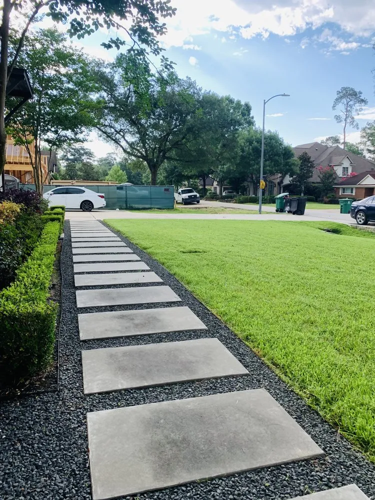 Professional lawn care service in Houston, TX by The Raise Landscape Maintenance