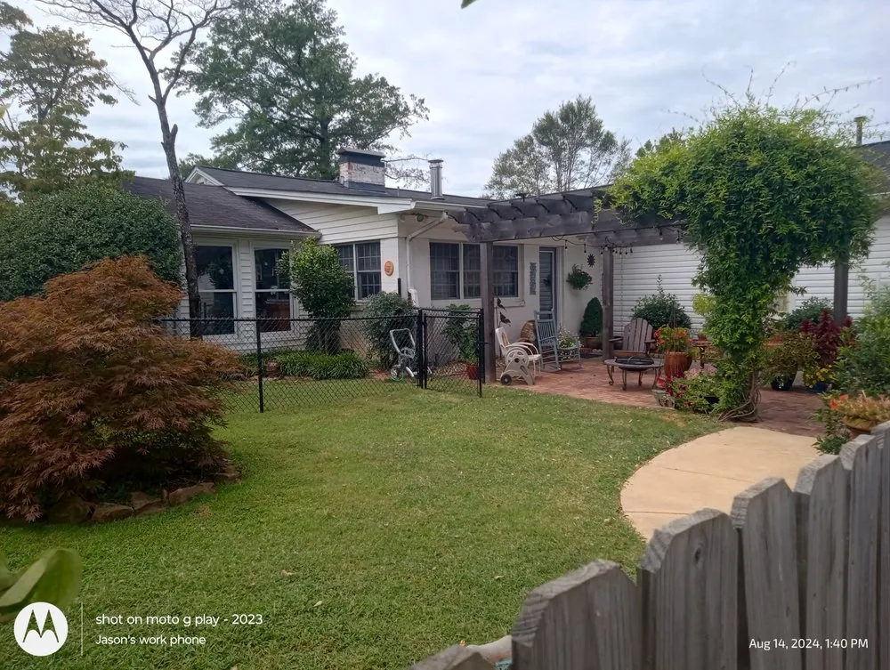 Top-rated lawn mowing service with custom design across Huntsville, AL - The Real Down South Lawn Care and Tree Service