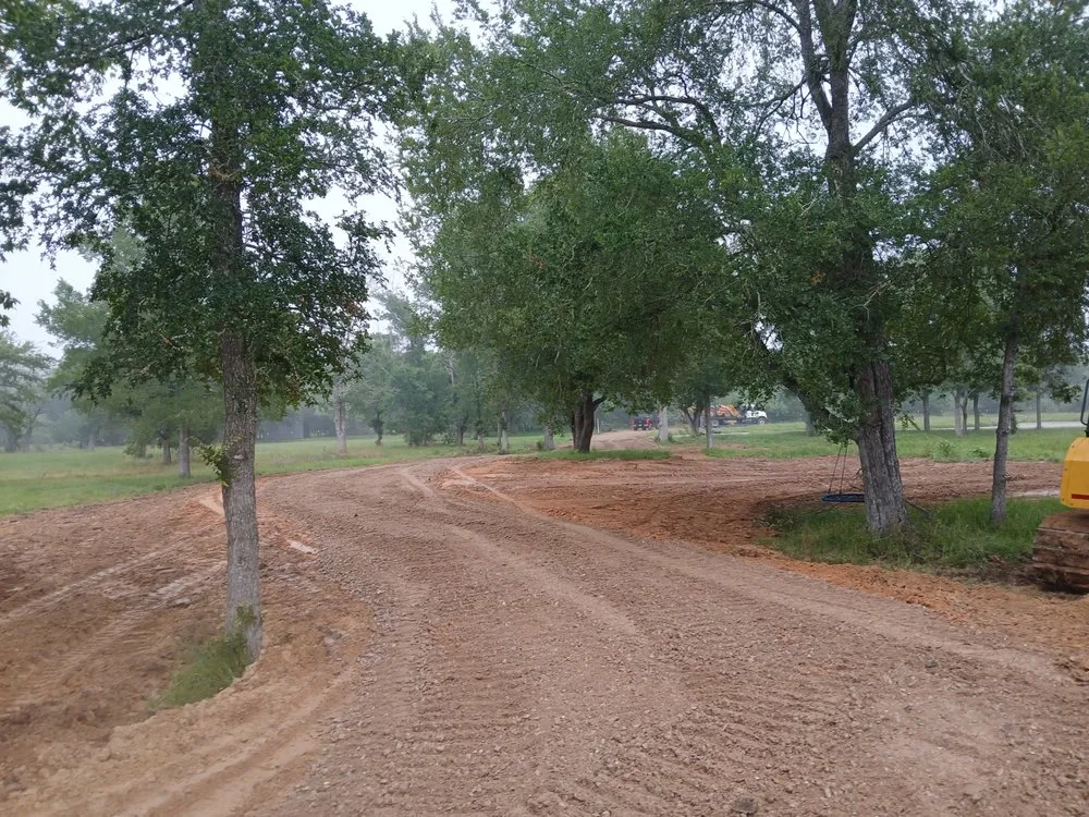 Custom lawn care service experts serving Wallis, TX - The Real Jack of All Trades