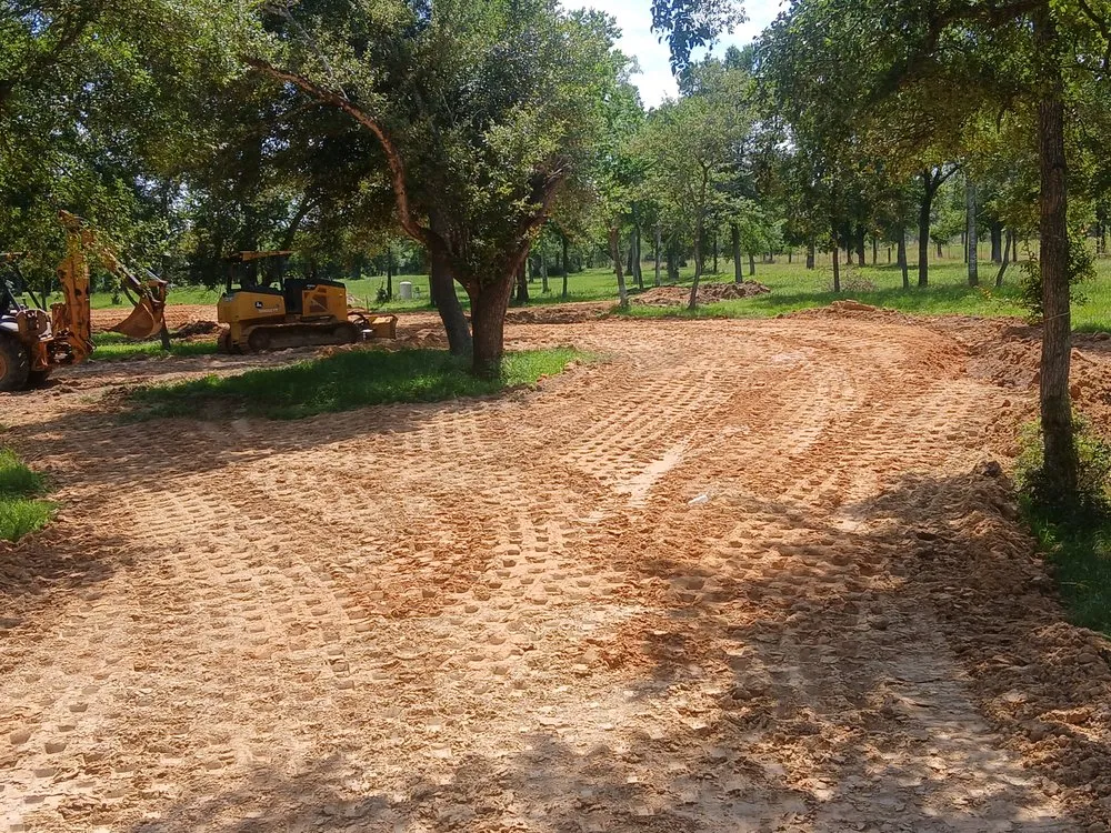 Reliable yard cleanup service in Wallis, TX - The Real Jack of All Trades