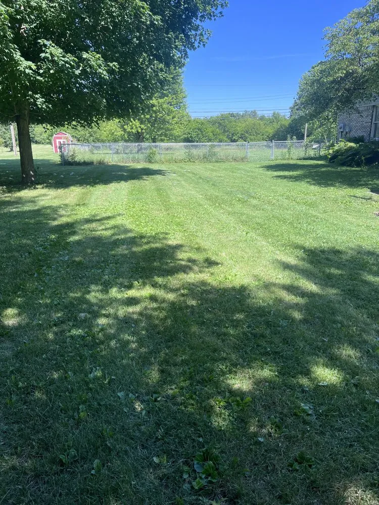 Expert outdoor landscaping in Dublin, IN - The Red Deed Lawn Services