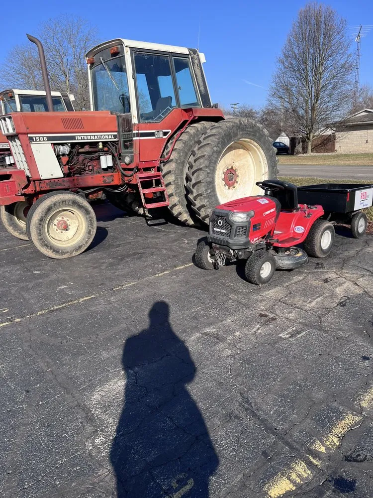 Affordable yard maintenance in Dublin, IN - The Red Deed Lawn Services