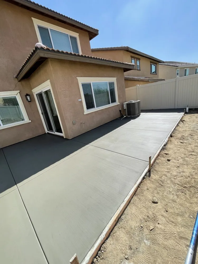 Expert landscaping services experts serving Fallbrook, CA - The Repair Guys Company