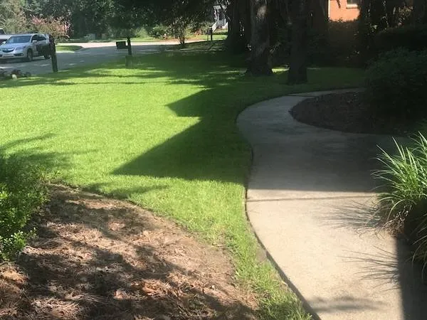 Custom landscape installation experts serving Goose Creek, SC - The Right Choice Custom Design Lawn Care & Maintenance