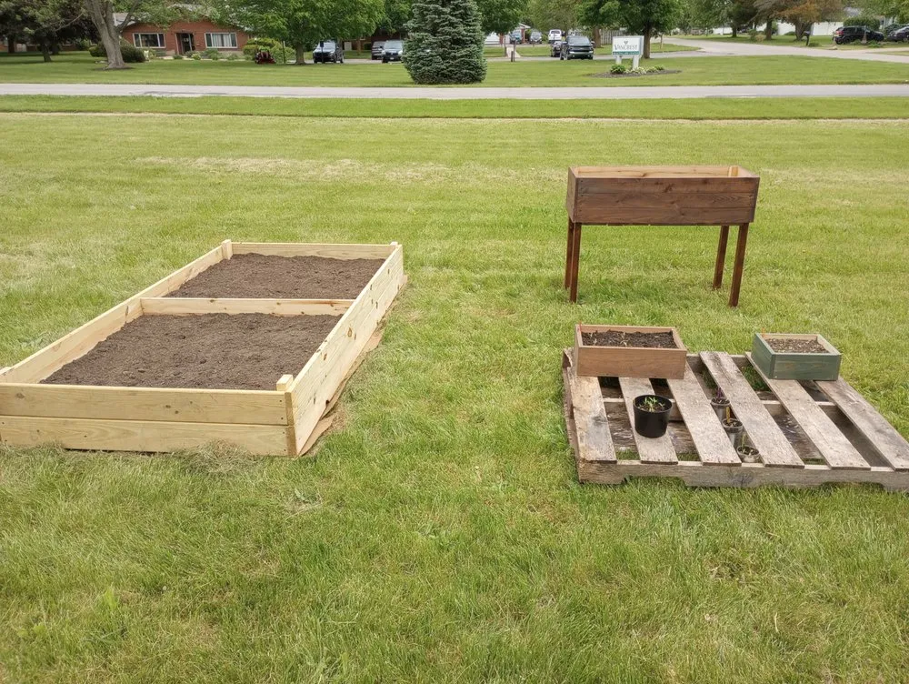 Top-rated yard cleanup service experts serving Hicksville, OH - The Right Guys Handyman Services