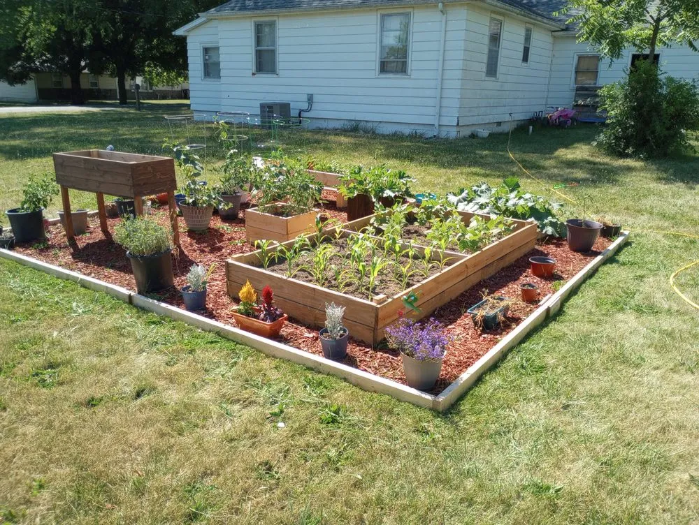 Custom outdoor landscaping in Hicksville, OH - The Right Guys Handyman Services