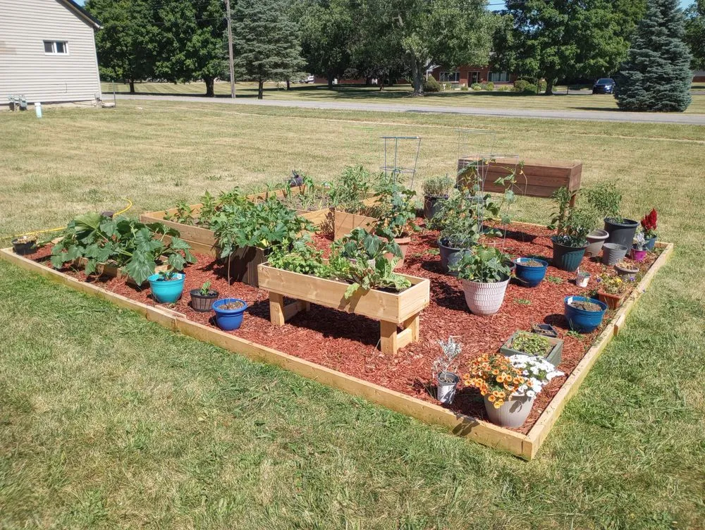 Local outdoor landscaping in Hicksville, OH - The Right Guys Handyman Services