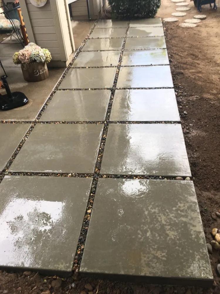 Top-rated lawn mowing service experts serving Sparks, NV - The Right GuyZ