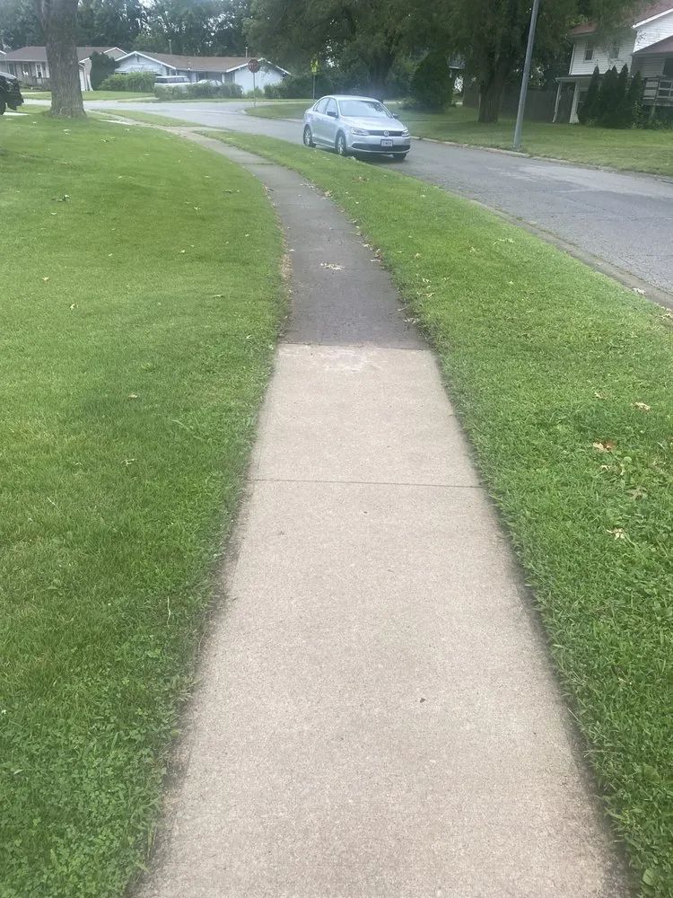 Top-rated residential landscaping for outdoor upgrades in Independence, MO by The Right Services