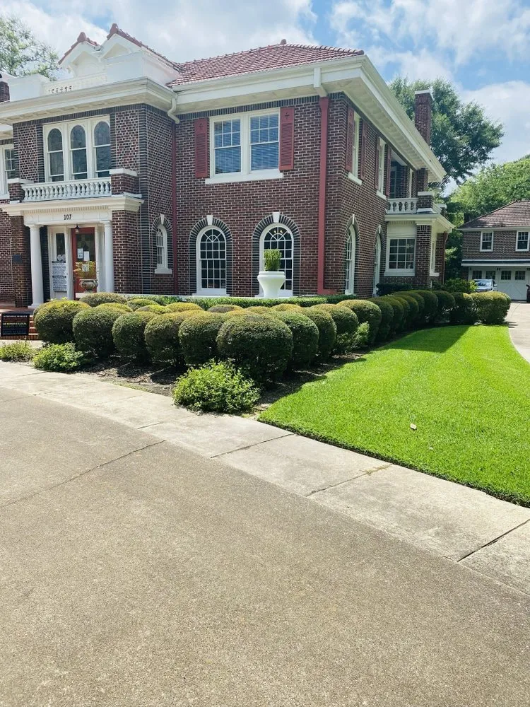 Custom landscape design in Lufkin, TX - The Right Way