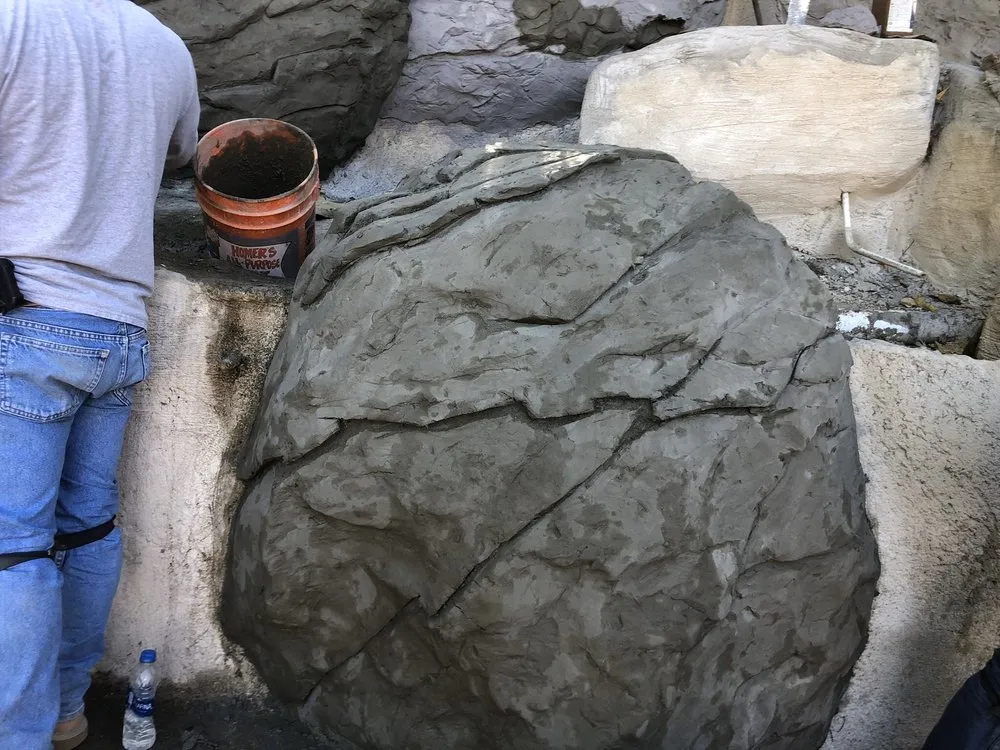 Local lawn care service with custom design in Santa Clarita, CA by The Rock Market