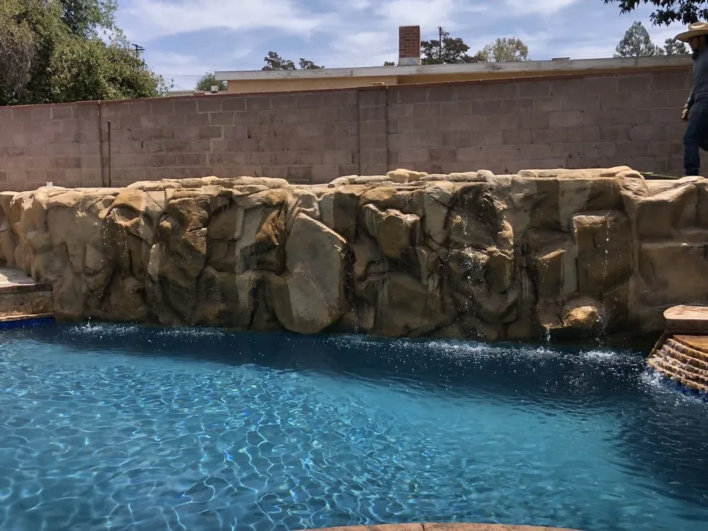 Custom yard cleanup service for year-round maintenance across Santa Clarita, CA - The Rock Market