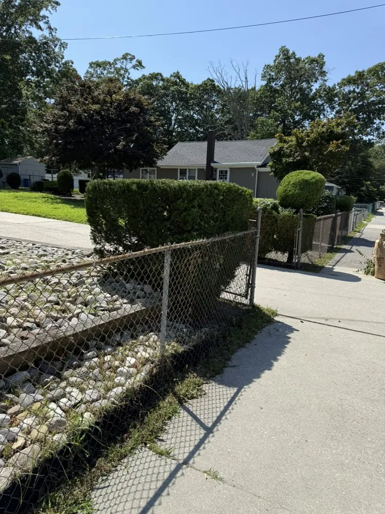 Custom residential landscaping in Pleasantville, NJ - The Rosario’s Service