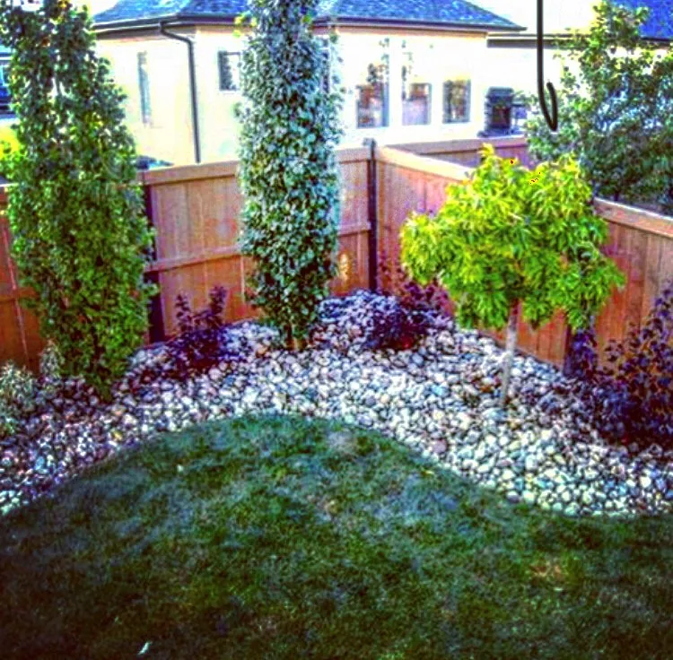 Affordable lawn mowing service in Waterford, CT - The Shoreline Guys