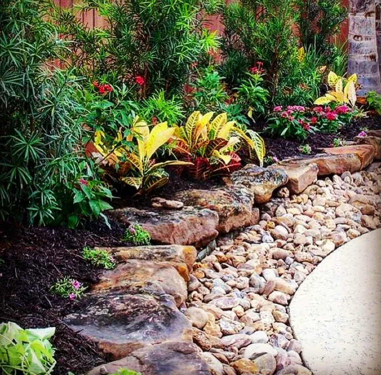 Top-rated landscape installation in Waterford, CT - The Shoreline Guys