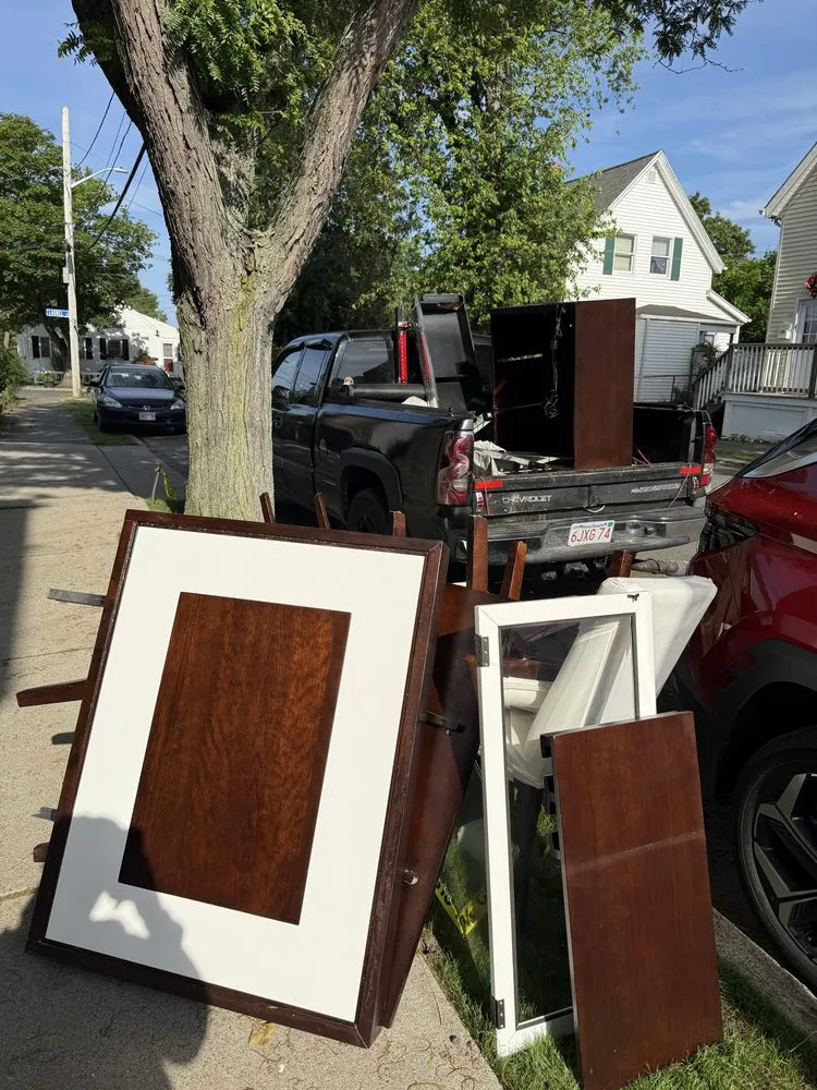 Custom outdoor landscaping experts serving Lynn, MA - The Spot Services