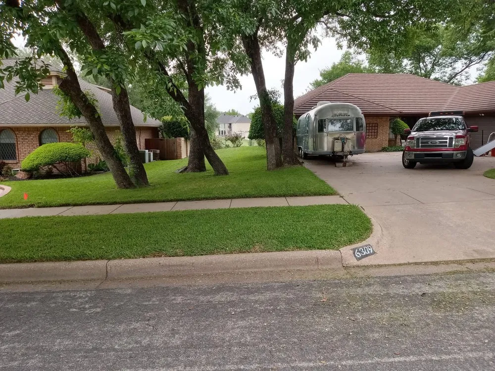 Affordable lawn mowing service for year-round maintenance across Fort Worth, TX - The STARZ Lawn Pros