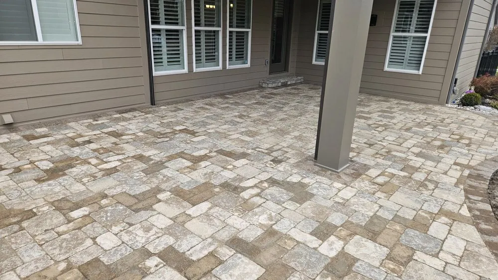 Reliable yard maintenance with custom design in Bridgeton, MO by The Stone Men