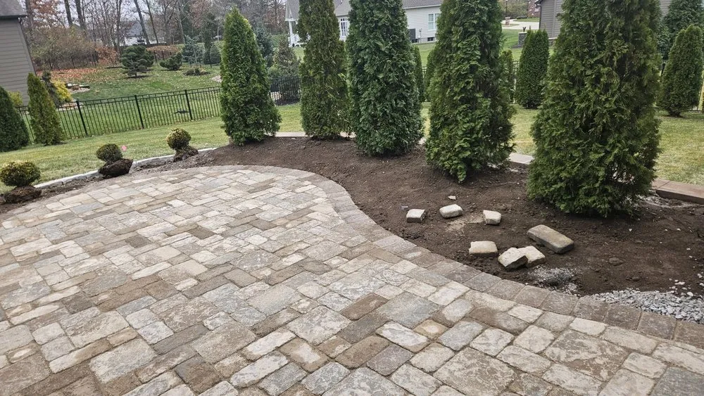 Top-rated garden landscaping in Bridgeton, MO by The Stone Men