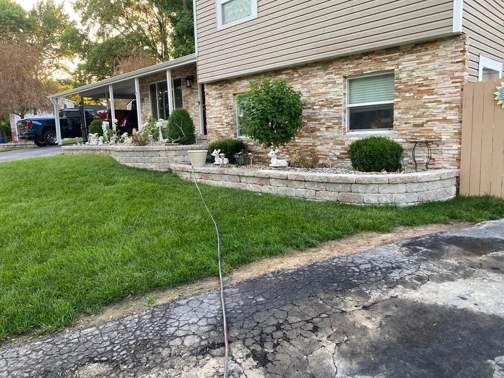 Affordable yard cleanup service for beautiful yards in Bridgeton, MO by The Stone Men