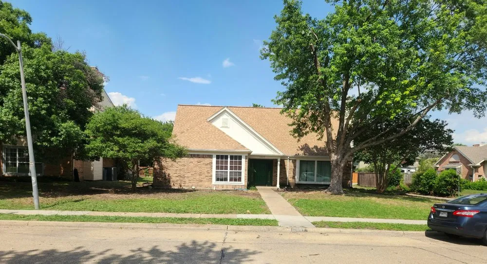 Professional yard cleanup service with custom design across Richardson, TX - The Tree Musketeers of North Texas