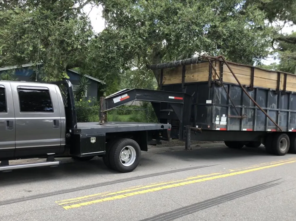 Expert lawn mowing service in Petersburg, FL - The Tree Surgeons of Tampa Bay