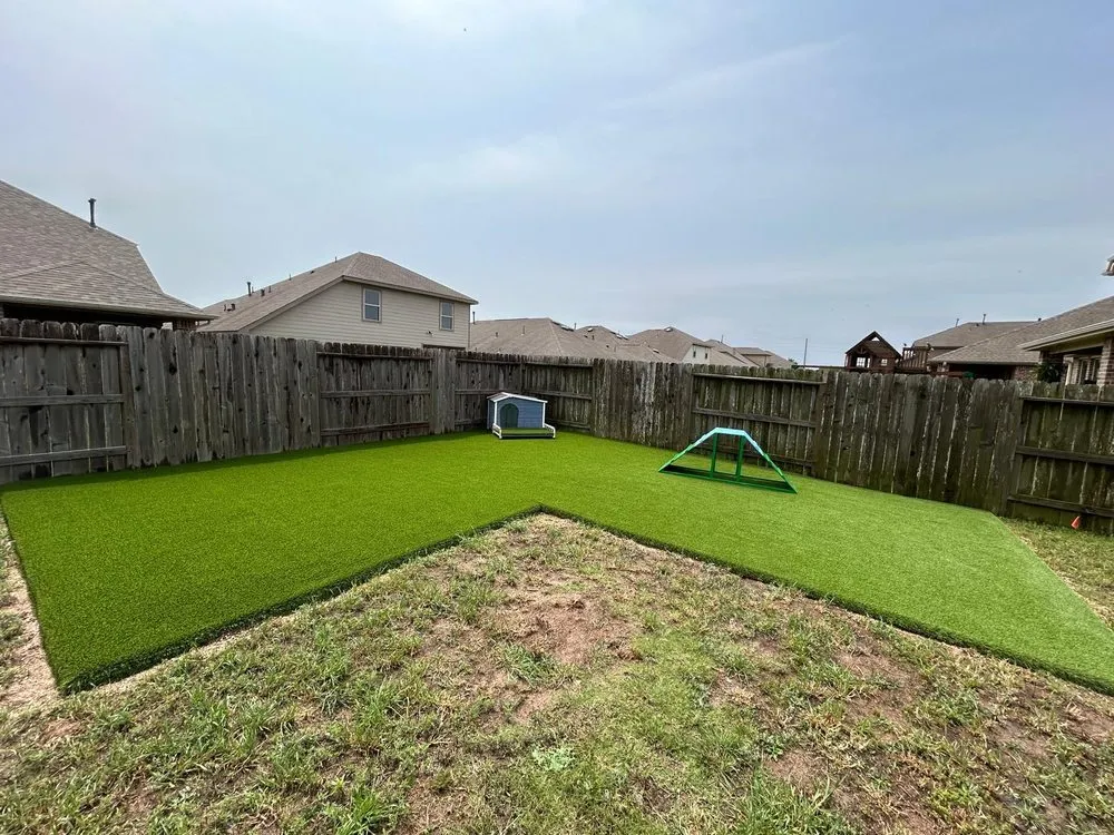 Custom yard cleanup service in Hewitt, TX - The Turf Corner