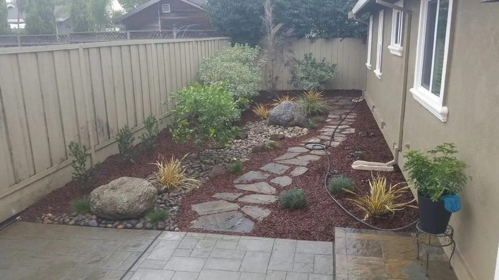 Trusted outdoor landscaping experts serving Morgan Hill, CA - The Valley Construction
