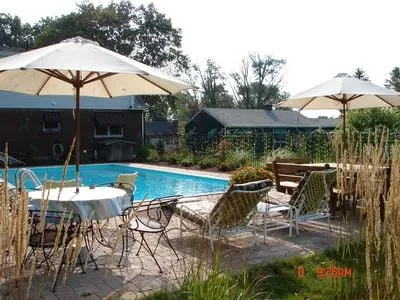 Professional yard cleanup service experts serving Marlborough, MA - The Veron Company