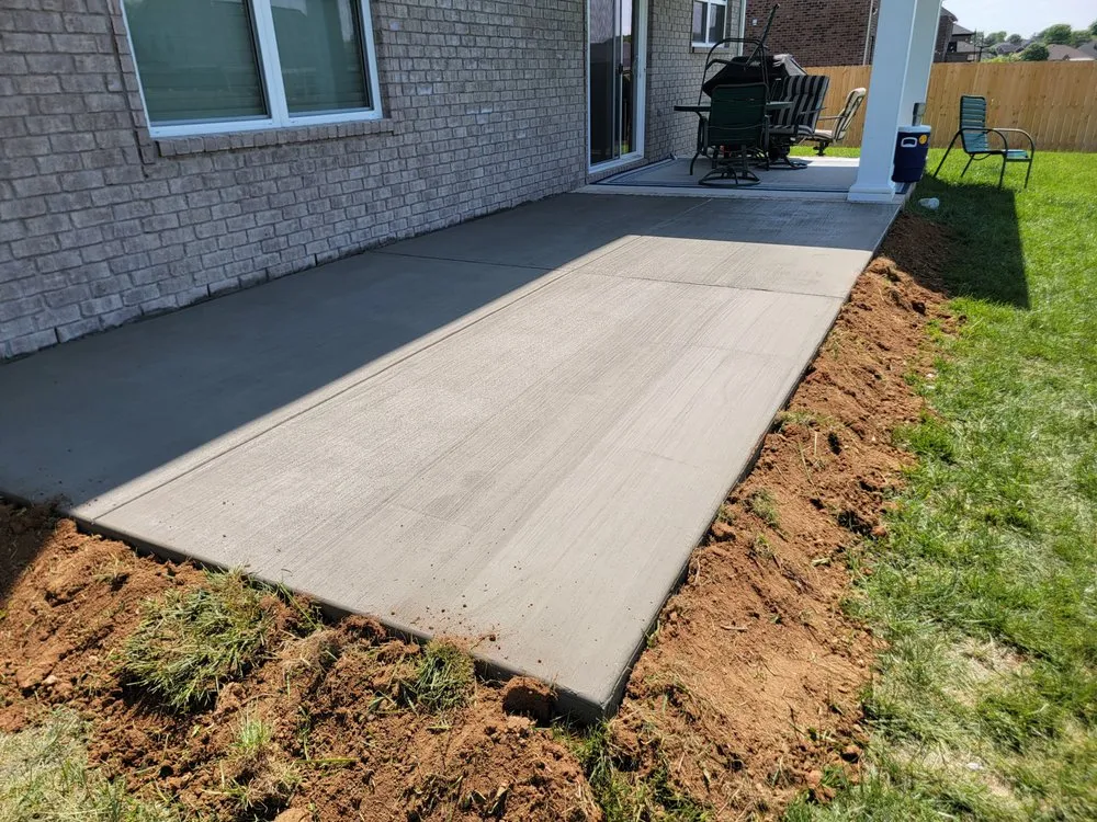 Expert lawn care service experts serving Bowling Green, KY - The WestWay Contracting & Design