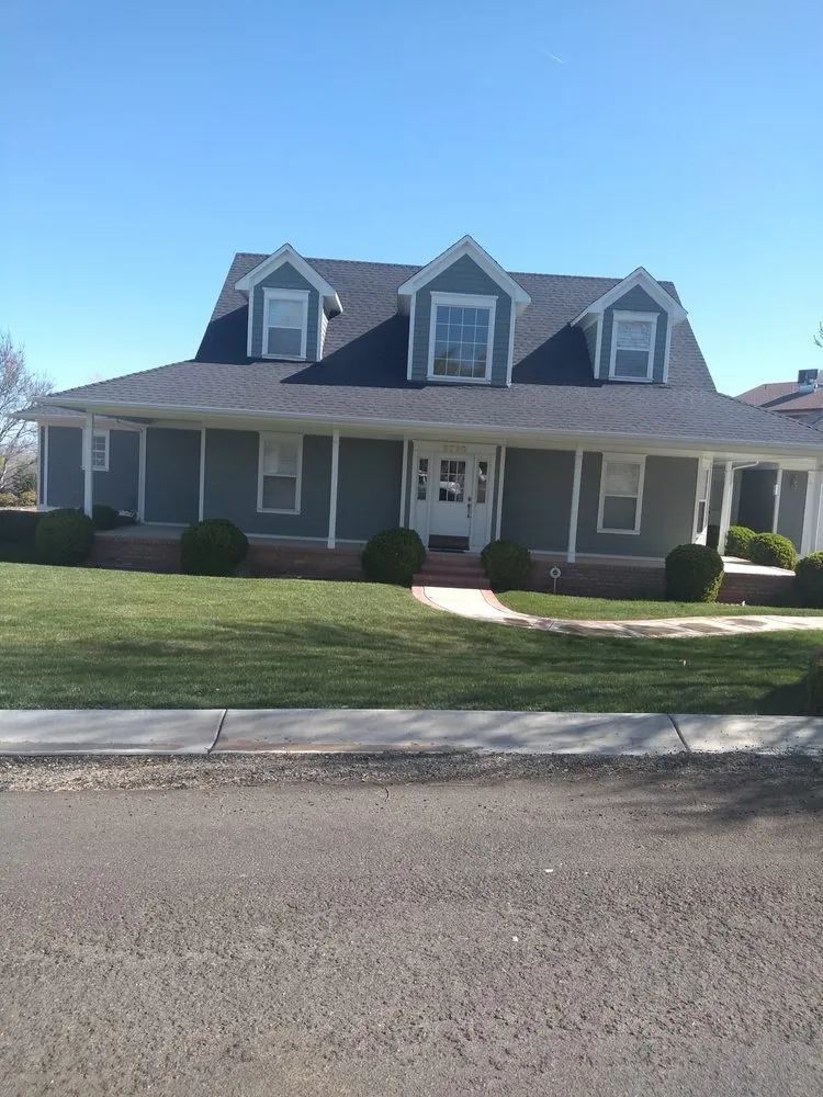 Reliable yard cleanup service near you across Prescott Valley, AZ - The Woman Worx