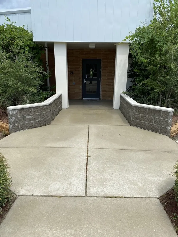 Affordable yard maintenance in Panama City, FL - The Working Man’s Property Maintenance Services