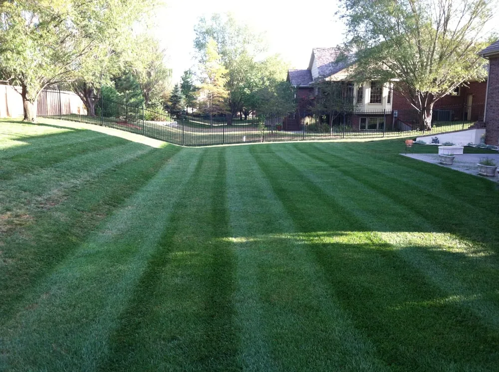 Local garden landscaping experts serving Wichita, KS - The Yard Barber