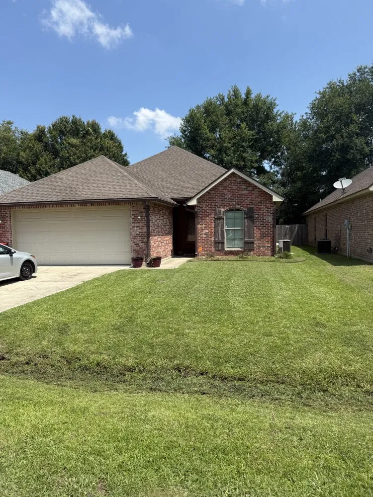 Top-rated landscaping services experts serving Youngsville, LA - The Yard Edit