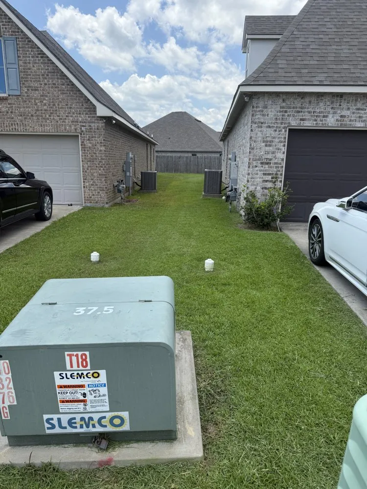 Expert yard maintenance experts serving Youngsville, LA - The Yard Edit