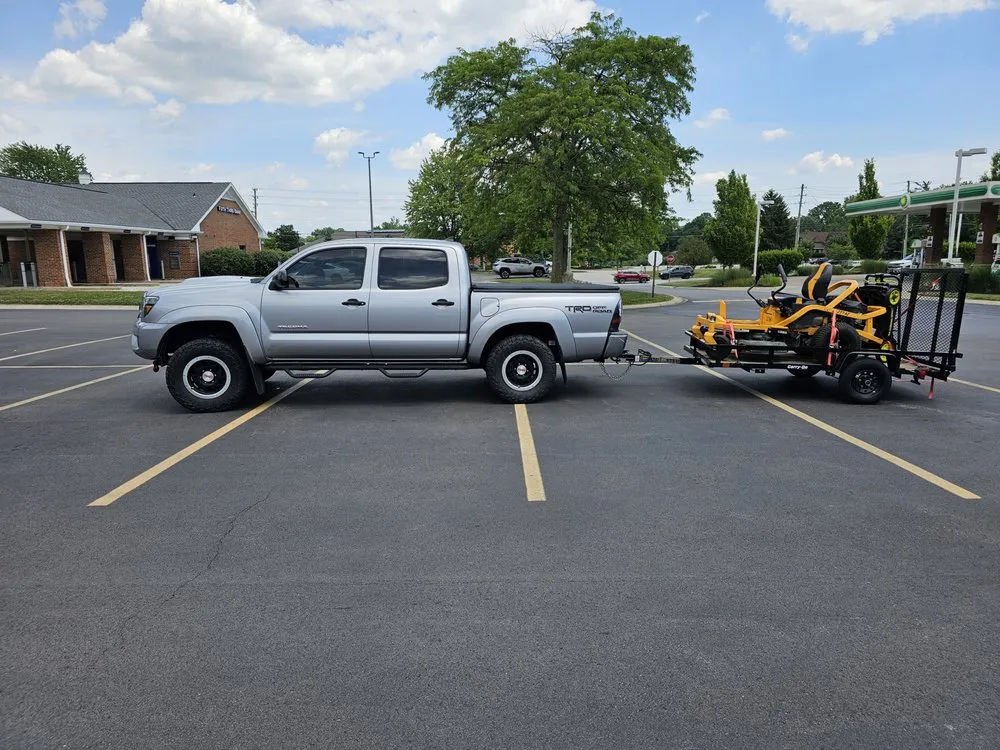 Affordable lawn care service in Indianapolis, IN by The Yard Goat