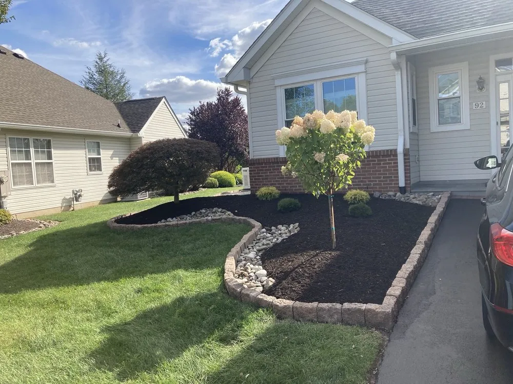 Professional landscaping services experts serving Feasterville-Trevose, PA - The Yard Keeper