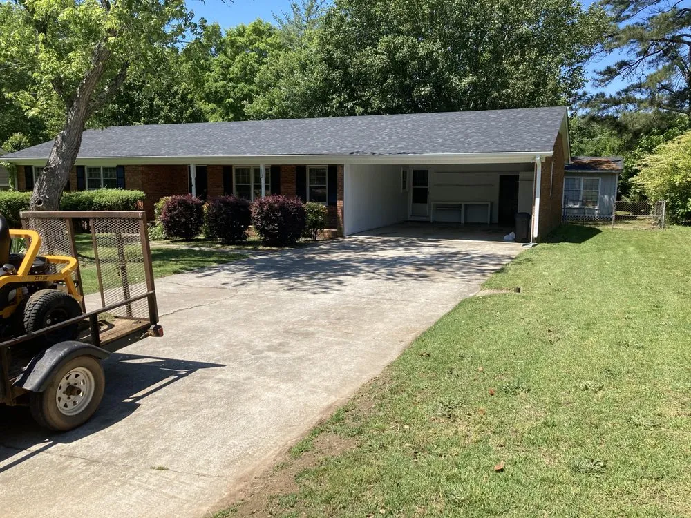 Professional lawn care service in Spartanburg, SC - Them Boys Handyman Service