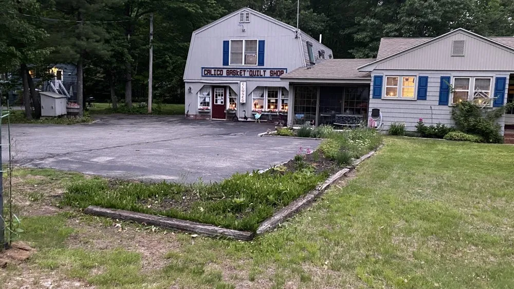 Top-rated lawn mowing service in Standish, ME - These Guy’s