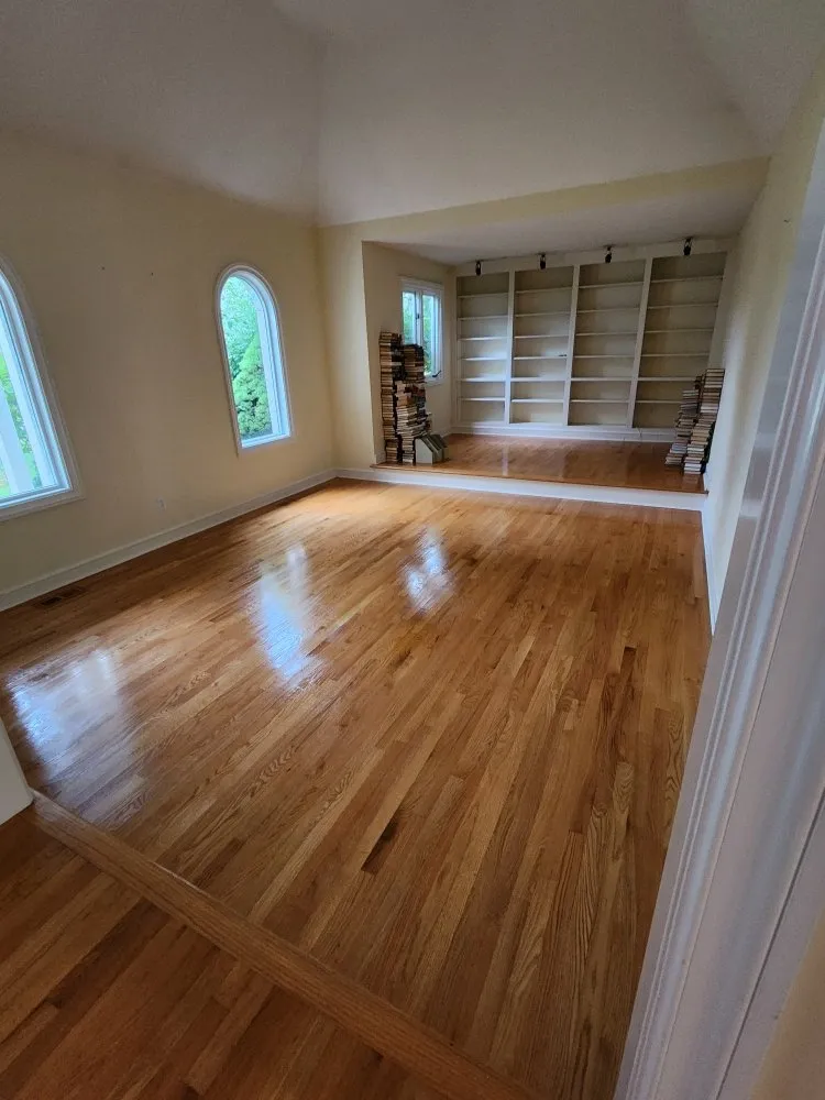 Top-rated yard cleanup service for residential properties across Toledo, OH - This N That By Nicole