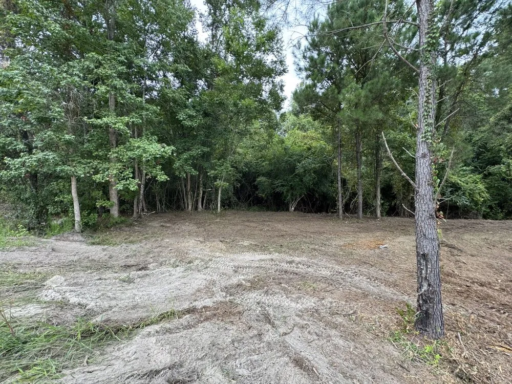 Custom landscaping services experts serving Hampstead, NC - THK Earth Works