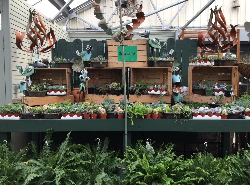 Professional garden landscaping in Bourbonnais, IL by Tholens' Landscape & Garden Center