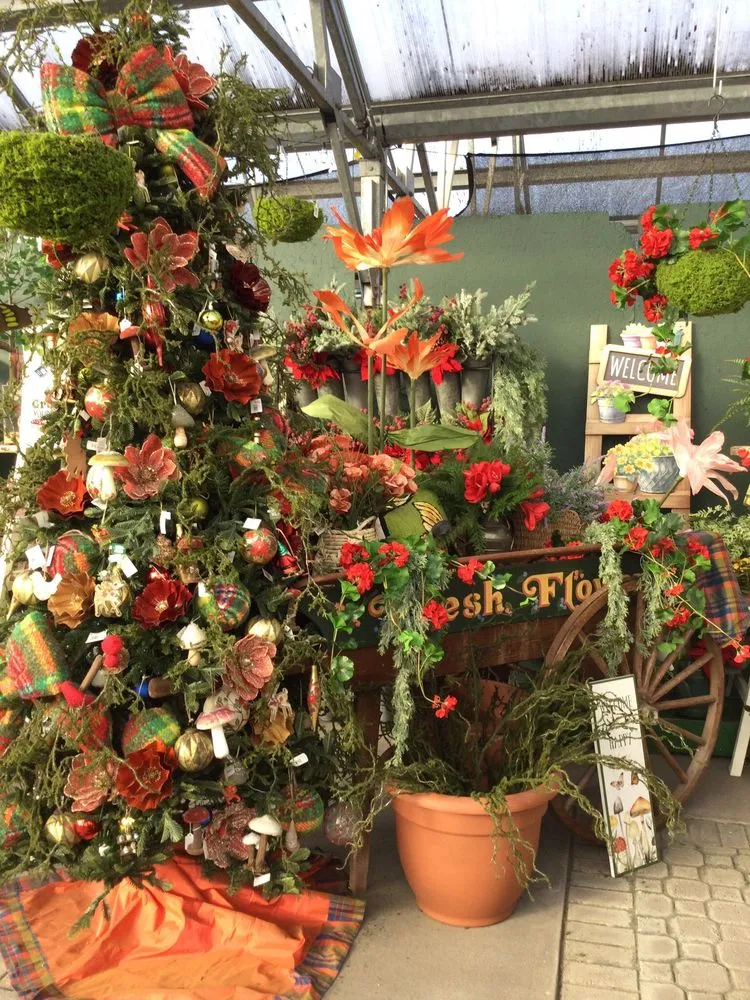 Custom lawn mowing service for homes in Kankakee, IL by Tholens Landscape & Garden Center