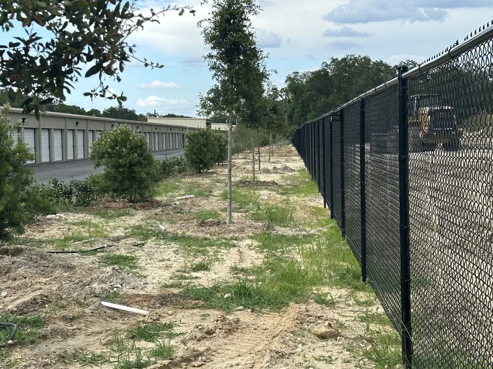 Trusted lawn care service experts serving Miami, FL - Thomas and Sons Tree & Landworx