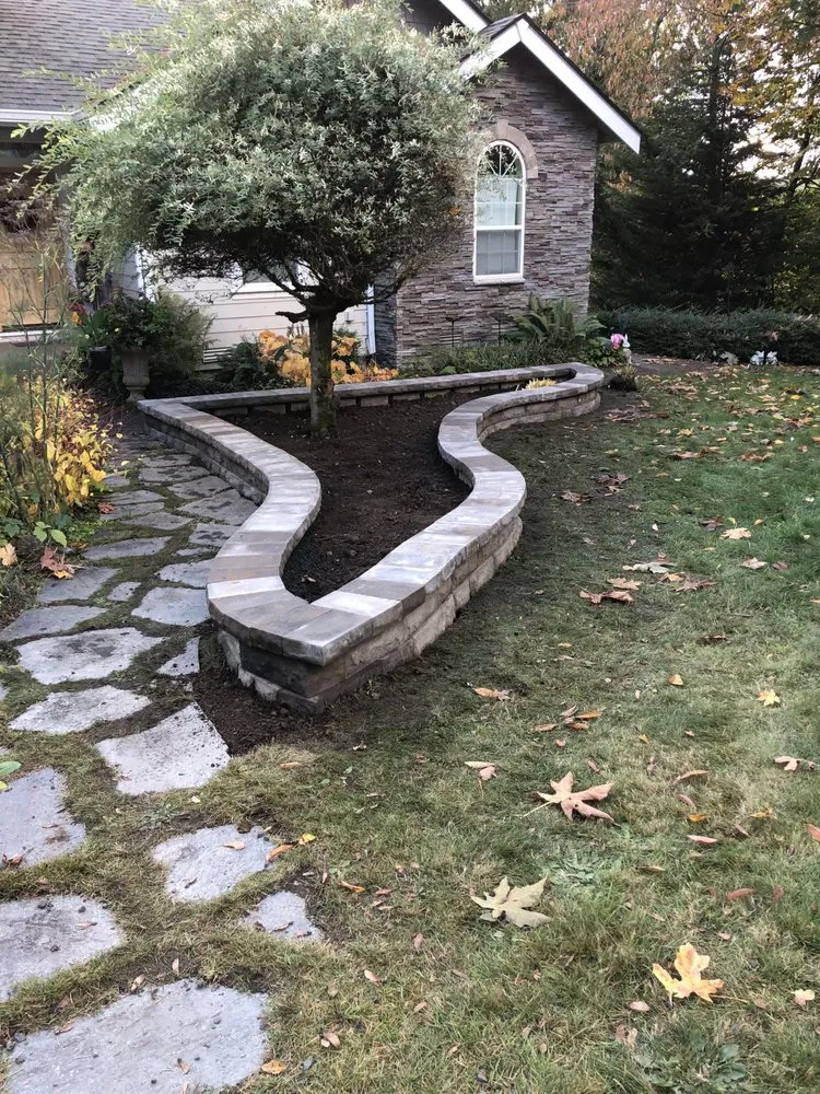 Custom yard maintenance in Chehalis, WA - Thomas Home Services