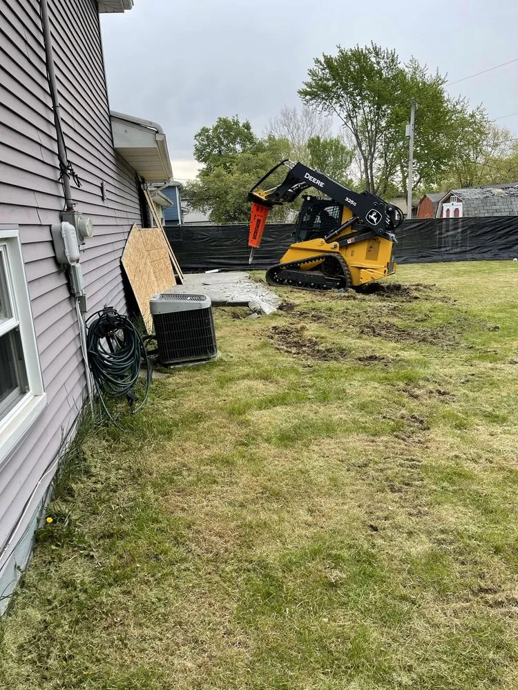 Top-rated yard maintenance experts serving Valparaiso, IN - Thomas Land Services