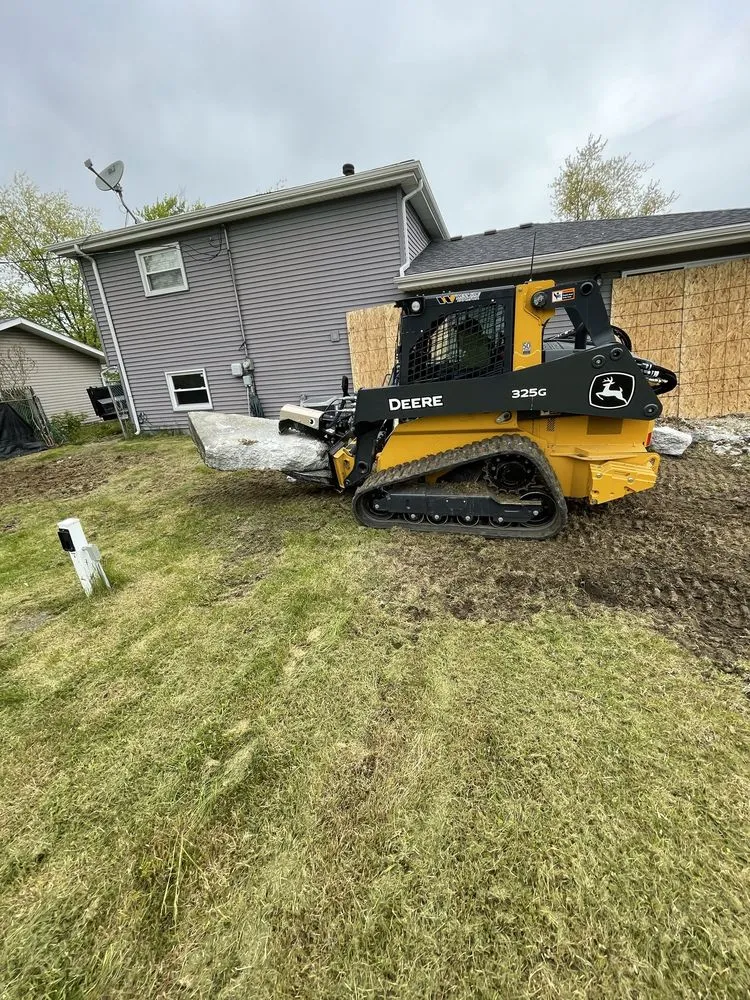 Reliable lawn care service in Valparaiso, IN - Thomas Land Services